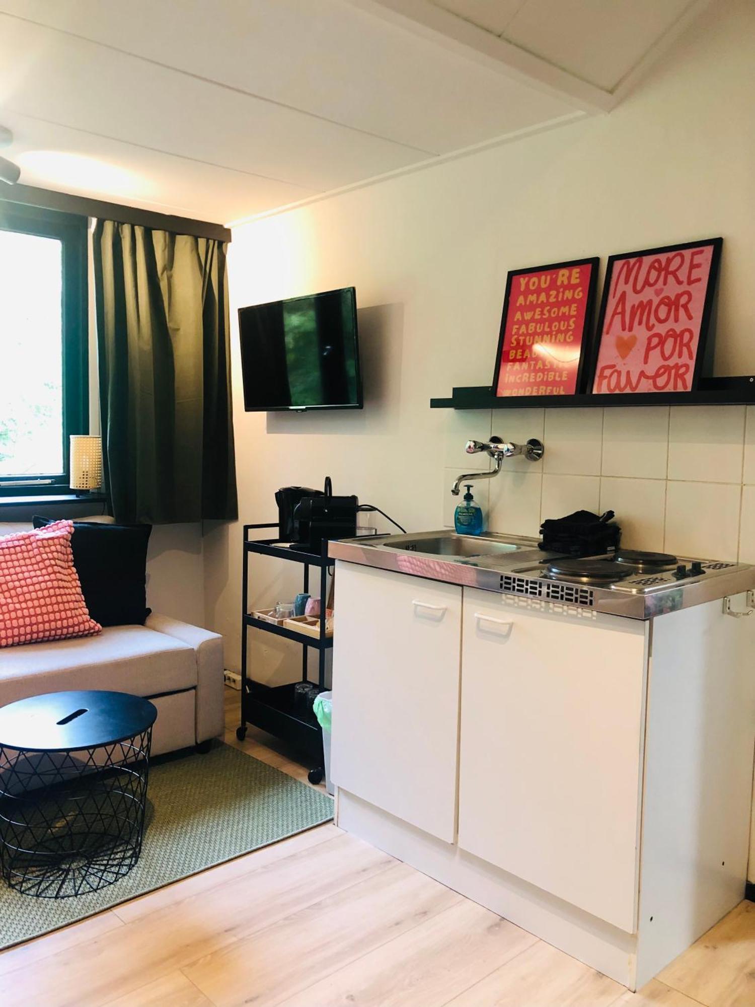 Zen Retreat - Free Private Parking! Leilighet Enschede Eksteriør bilde